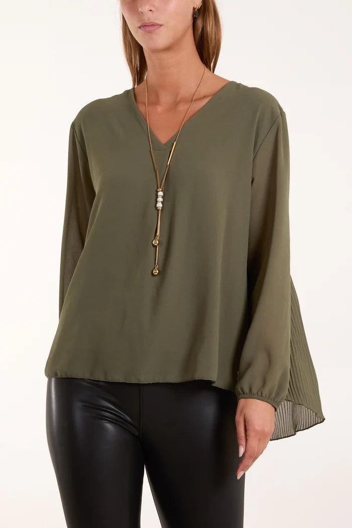 April necklace pleated back blouse, khaki