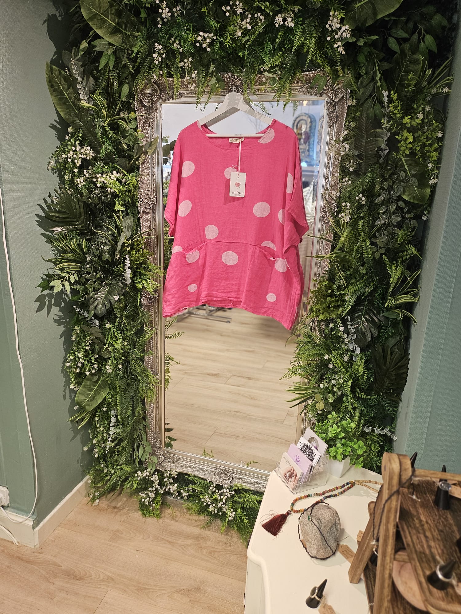 Polka dot linen top, pink